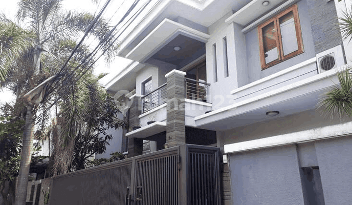 Rumah Siap Huni Di Taman Kopo Indah