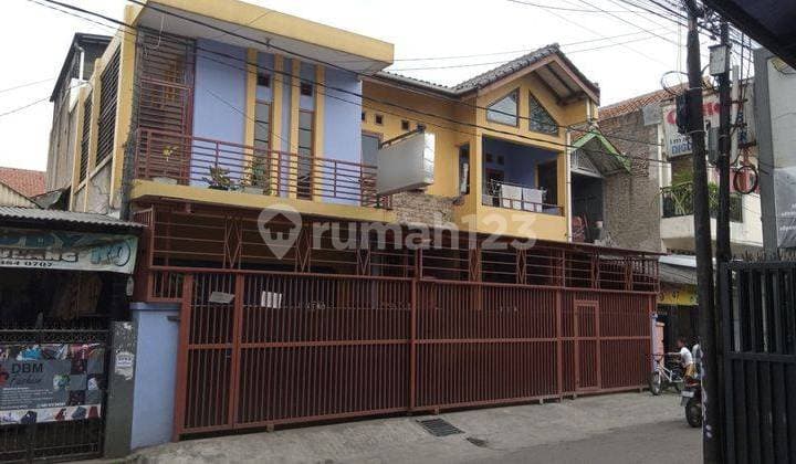 Rumah Bagus 2 Lantai Cocok Untuk Hunian Dan Buka Usaha