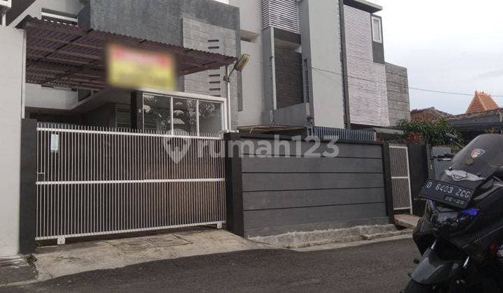 Rumah Siap Huni 2 Lantai Modern 4 Kamar Tidur Disuryalaya Bandung