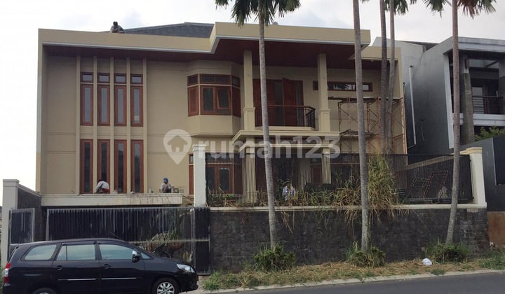 Disewakan Rumah Lux Siap Huni Setra Duta