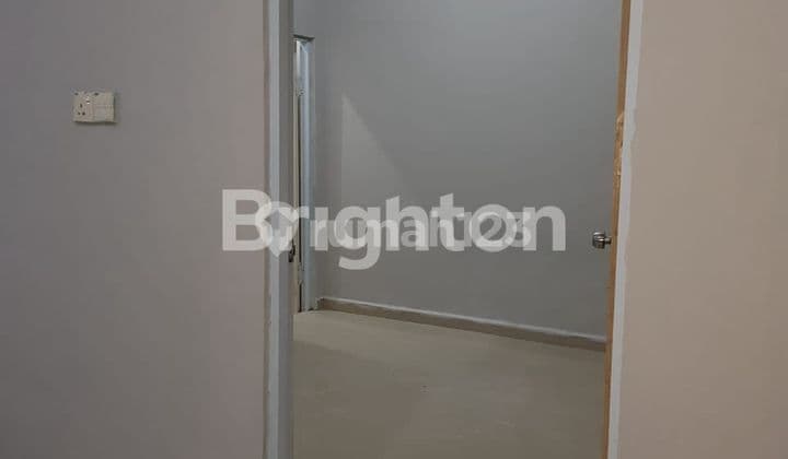 dekat sekolah dekat tempat kuliner dekat pelabuhan ferry