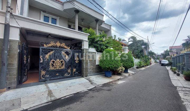 2.5-Story Furnished House in Tebet Timur Dalam, South Jakarta