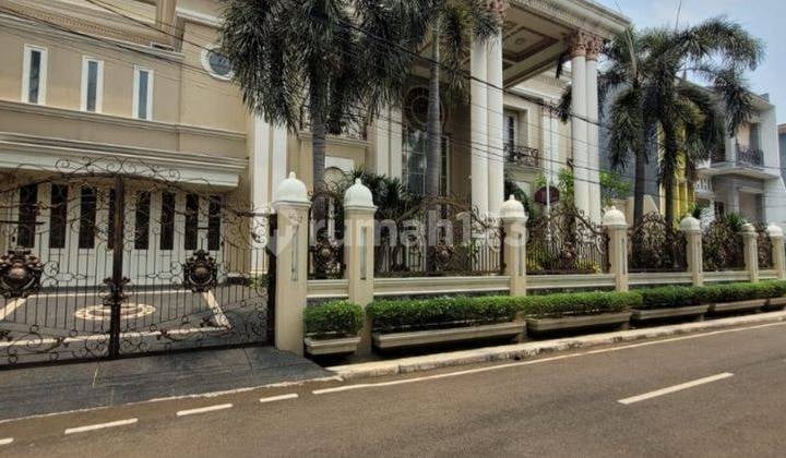 Rumah mewah full furnish di Duren Sawit,Jakarta Timur