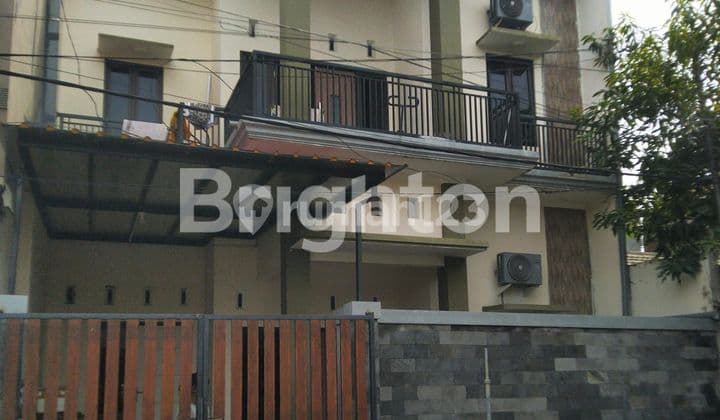 Rumah SHM 2 lantai, modern minimalis