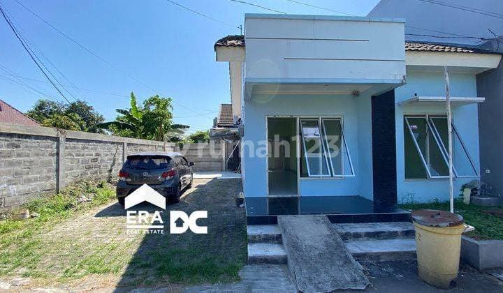Rumah Bagus Siap Huni Dekat Upgris City Park Medoho Pedurungan