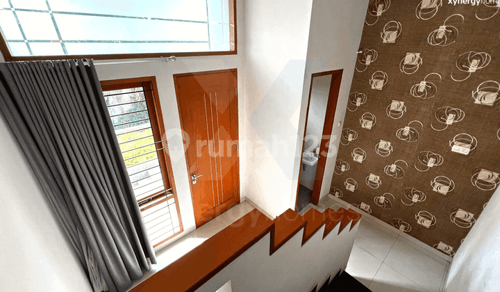 Rumah Dijual 3 Lantai di Karang Anyar Bandung
