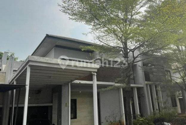 Spacious and Lush Ready-to-Occupy House at BSD The Icon