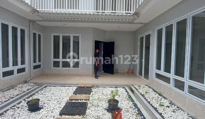 Rumah Asri, Luas dan Siap Huni di Giriloka, BSD City