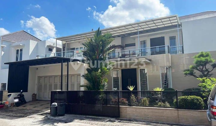 Rumah di The Gayungsari Surabaya Selatan Minimalis Modern Hook/Pojokan Semi Furnished Siap Huni