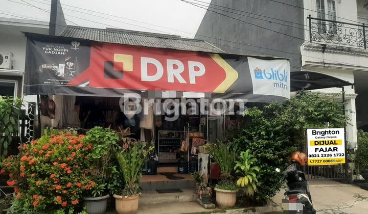RUMAH DAN TOKO SIAP PAKAI SERTA ISI YANG ADA DIDALAM TOKONYA