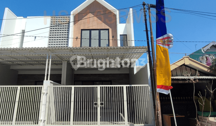 RUMAH RUNGKUT MENANGGAL SCANDINAVIAN STYLE 2 LANTAI GRESS