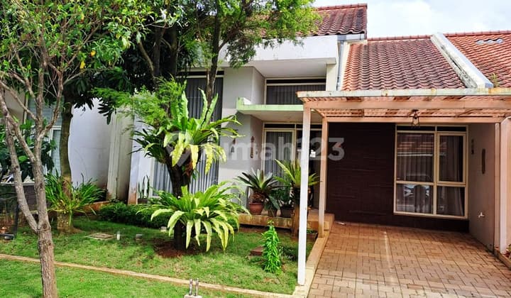 Ready-to-Live 4-Bedroom House in Kota Baru Parahyangan