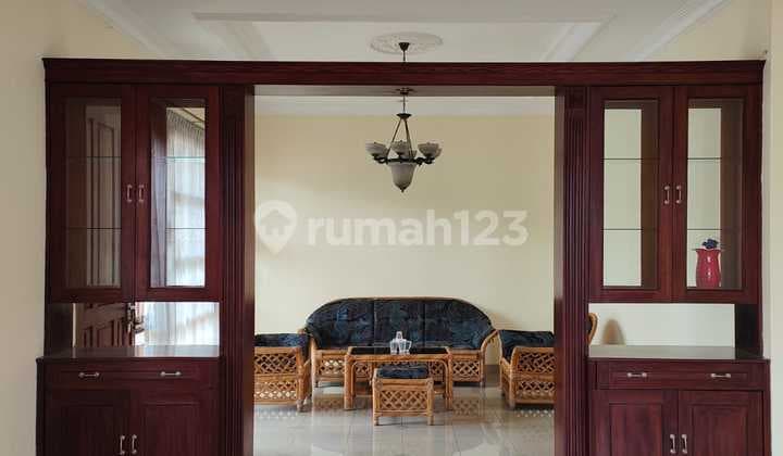 Rumah Hook Mewah Siap Huni dan Lokasi Strategis @Villa Dago Pamulang