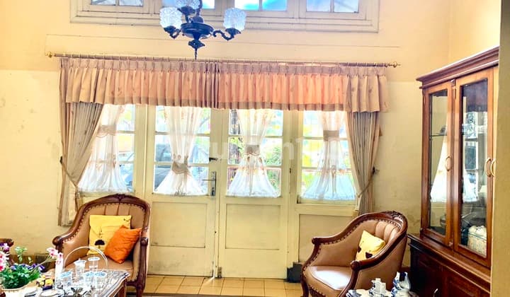 Heritage House on Main Road Gatot Subroto Bandung