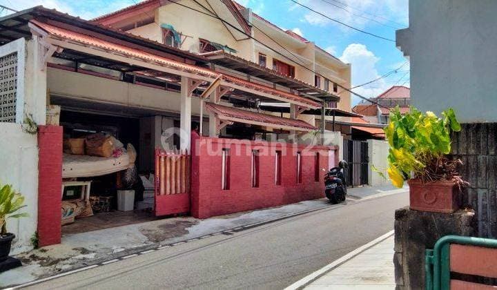 Elite Boarding House with 15 Rooms in the Prestigious Kebayoran Baru Area, Close to Blok M, MRT Station, Radio Dalam, and Pondok Indah