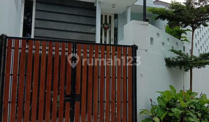 CEPAT RUMAH CANTIK & BAGUS SIAP HUNI MODERN HARGA TERJANGKAU