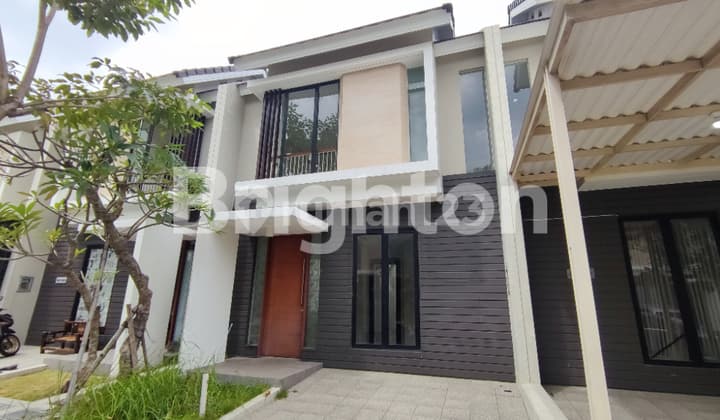 Minimalist House in Citraland Near Grand Pakuwon and Graha Natura