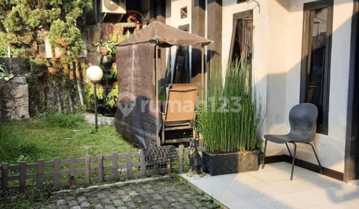 Rumah Cantik Siap HuniDi Holis Permai Dekat Feslink