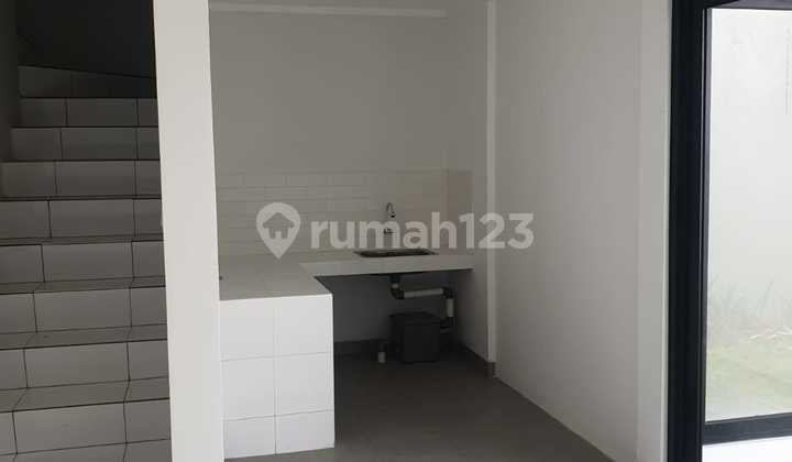 Rumah Baru Summarecon, Dekat Mall Bandung