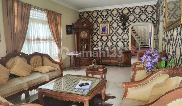 Rumah Murah 2 Lantai Luas Tanah 424 m2 di Pahoman