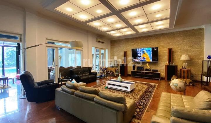 Luxury Home with Premium Facilities 2 Floors in Benda South Jakarta