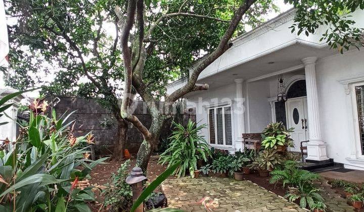 Rumah Lama Siap Huni Dalam Komplek