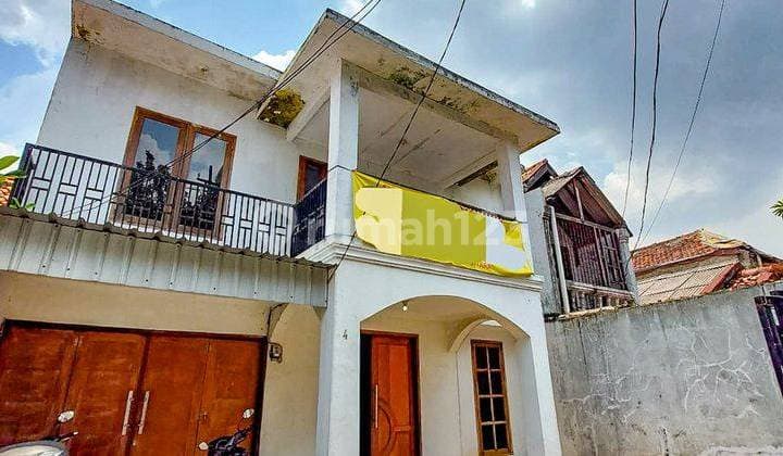 Rumah minimalis 2 lantai di cipete