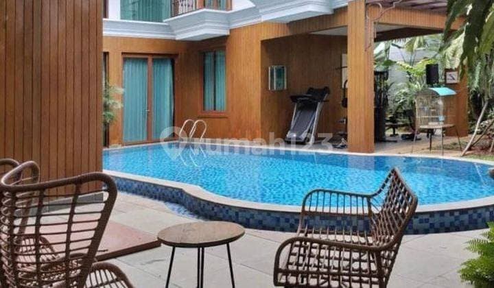 Tropical design house at jaya mandala patra kuningan