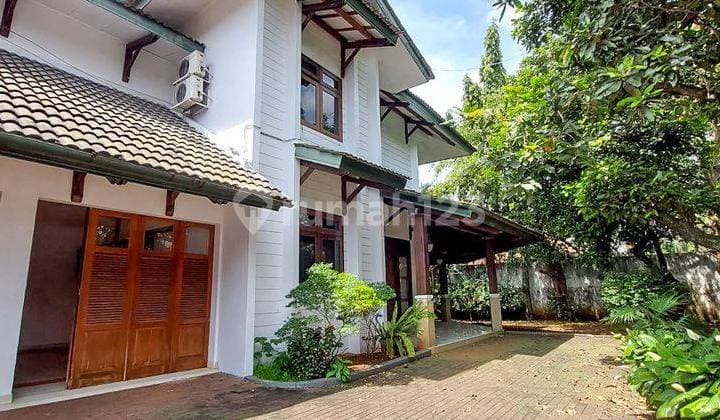 Rumah bagus di area kemang
