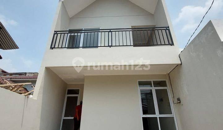 Brand new house in Kebayoran Baru