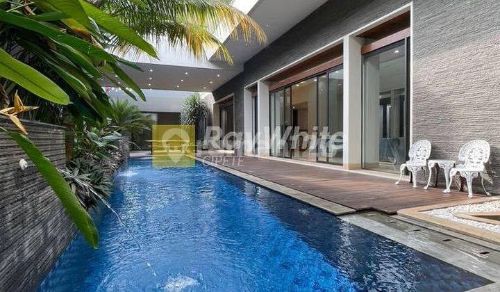 Rumah Mewah Modern di Bukit Golf Terrace BSD