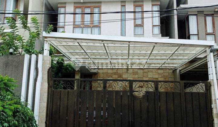 Rumah Bagus Modern Minimalis di Jakarta