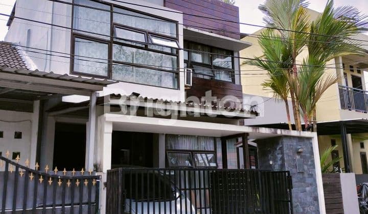 hunian mewah dan sudah ada furnished dekat les artha regency