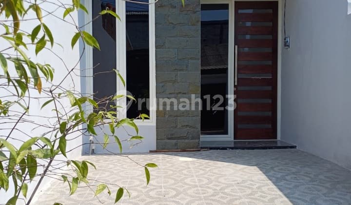 Ready 2 Units of New Houses in Dukuh Setro