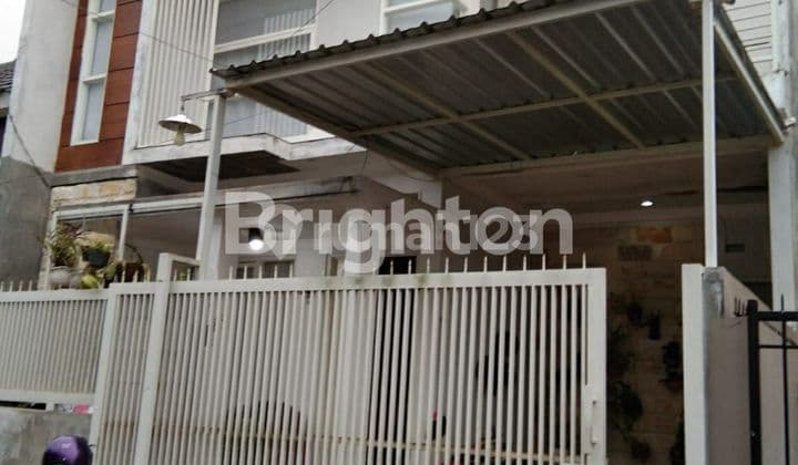 RUMAH 2 LANTAI DI PERUM PERMATA RESIDEN SENGKALING BATU