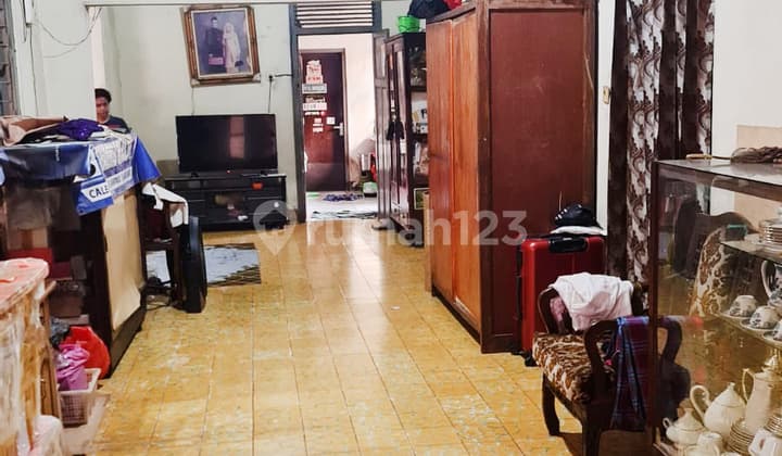 Rumah Di Lokasi Strategis Di Palmerah Barat, Palmerah Jakarta Barat