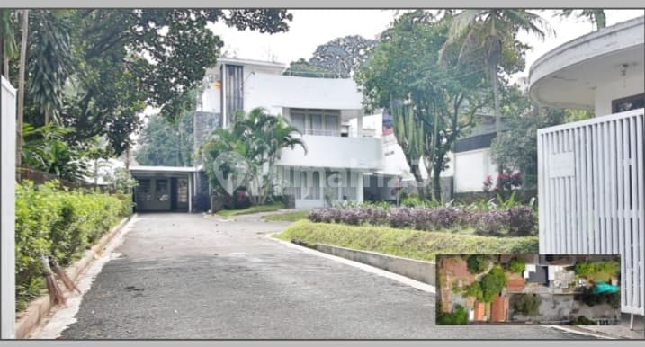 Rumah Classic Heritage Mainroad Dago, Lokasi Exclusive