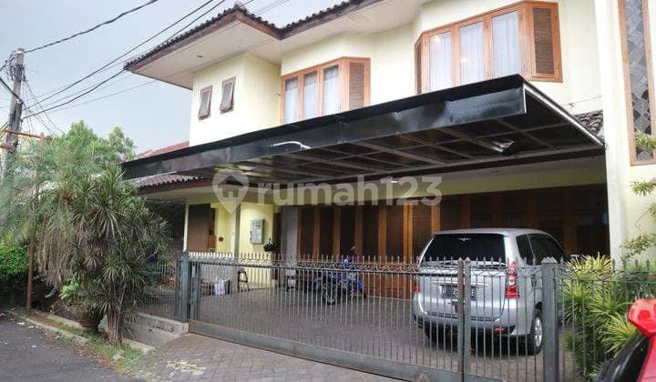 Jual cepat rumah dalam komplek di pejaten