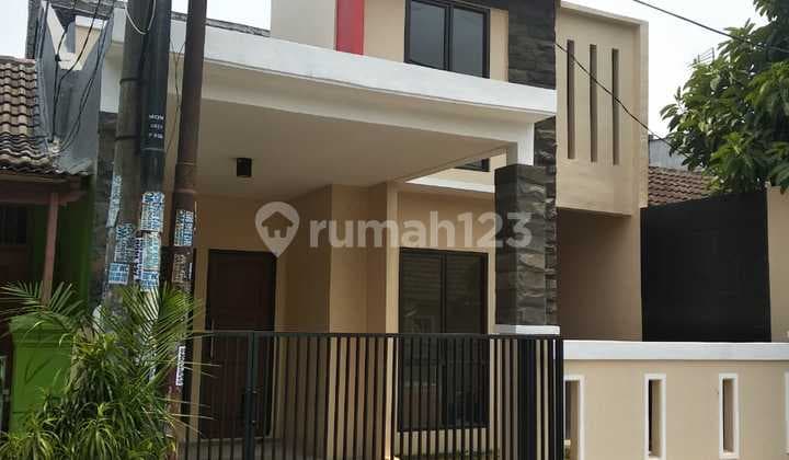 Rumah murah, 2 lantai, siap huni, harga msh nego, Bsd Griya Loka