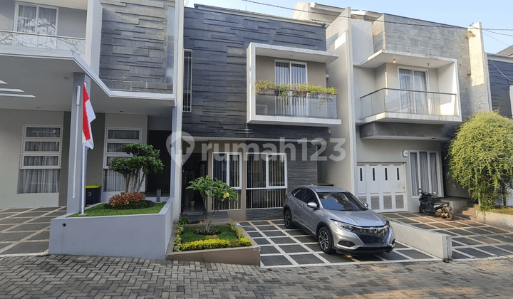 Rumah Minimalis Asri di Komplek Setra Glory, Bandung