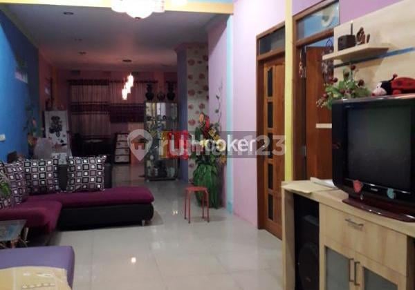 Ready-to-live house in Srinindito