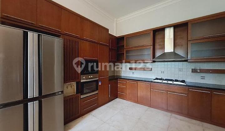 View Golf Hill Pondok Indah