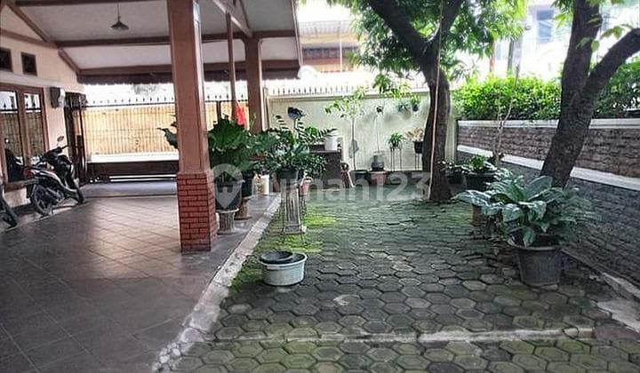 Komplek Fatahilah, samping/nempel komplek Curug Indah Jatiwaringin