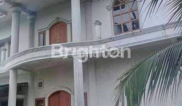 Rumah 2 Lantai Demang