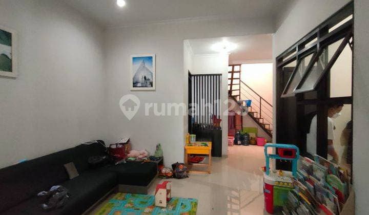 Rumah Minimalis Siap Huni Semi Furnished di Batununggal