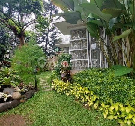 Pancoran Rumah terawat dalam Town House