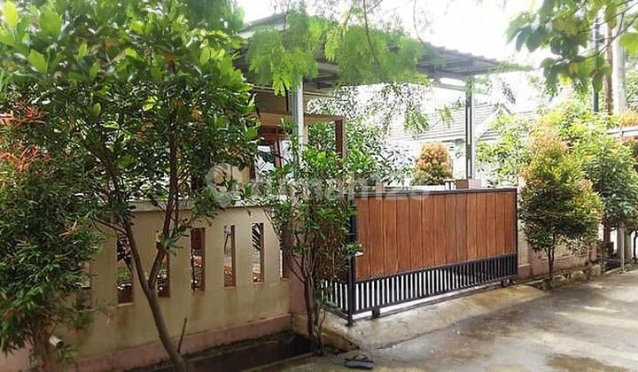 Rumah Asri Posisi Hook Strategis Murah, Harvest City Cibubur- SHM