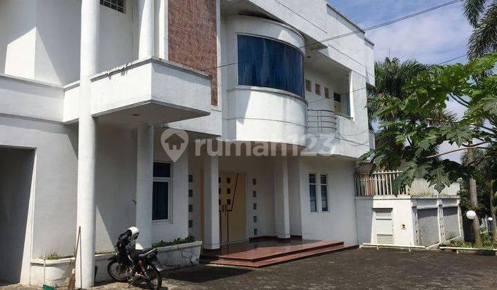 Rumah Bagus Furnished di Padasaluyu, Bandung