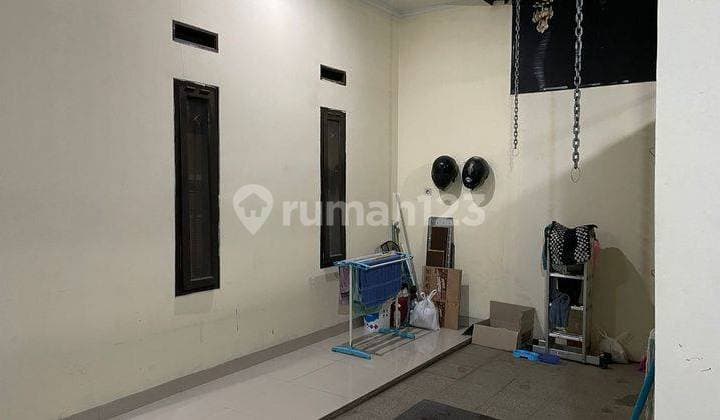 Rumah Baru Semi Furnished SHM di Taman Cibaduyut Indah, Bandung