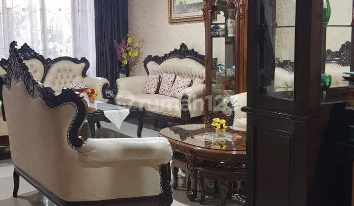 Rumah 2 Lantai Bagus Semi Furnished di Surapati Core, Bandung